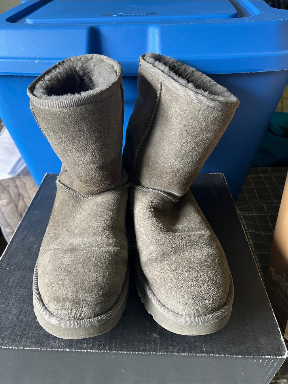 UGG Classic Short Winter Boots - Gray